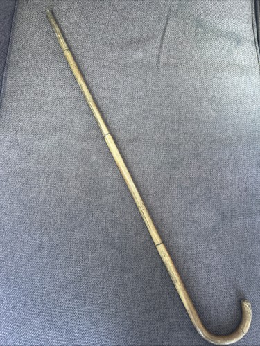 Vintage antiker gestufter